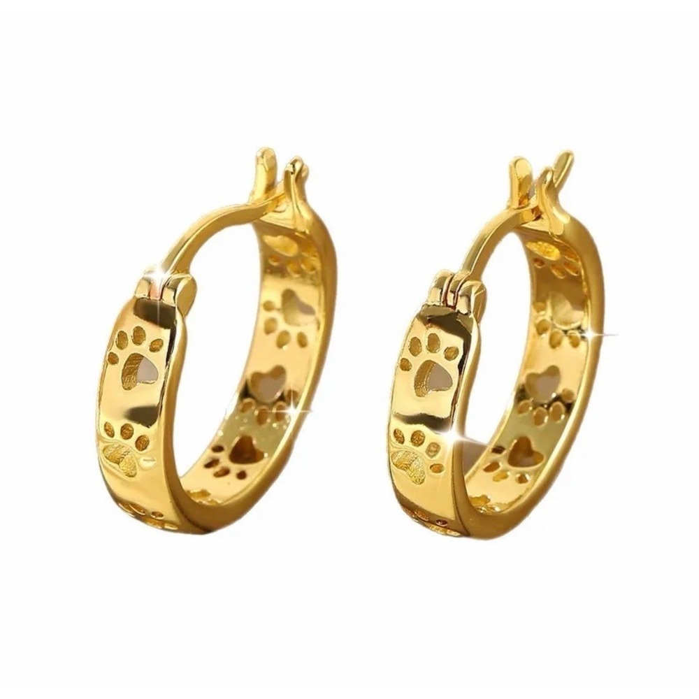 NWOT Gold Tone Paw‎ Print Hoop Earrings Cute Pet Lover Huggie Hoops